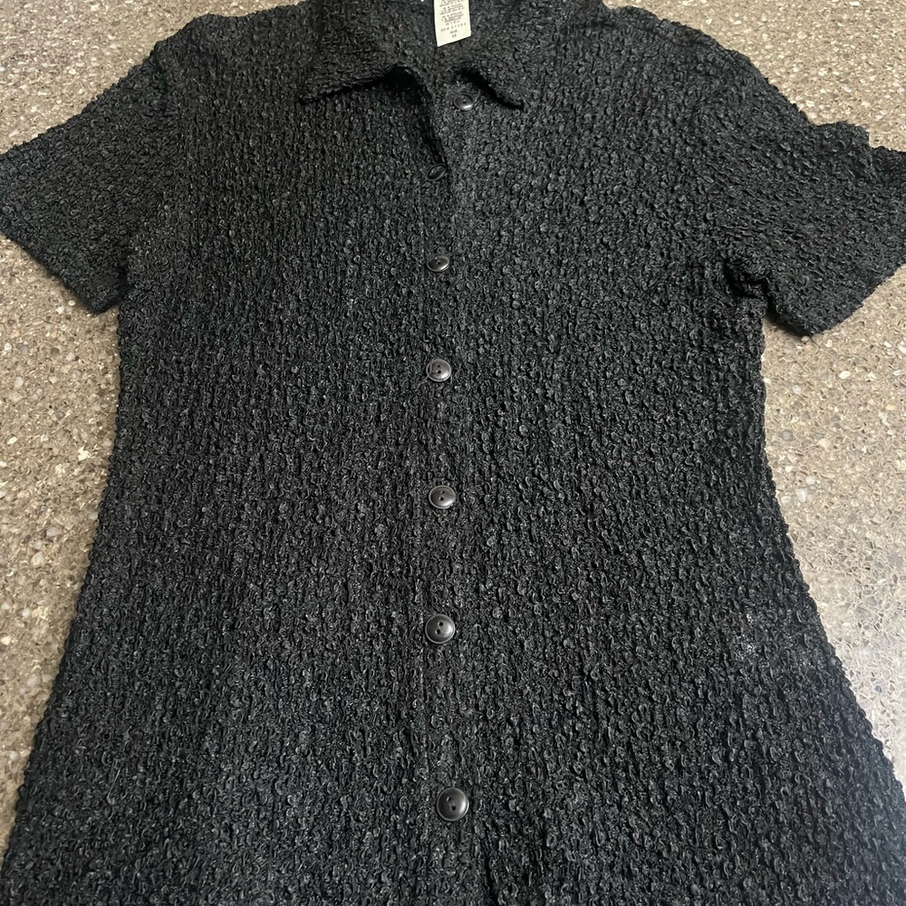 Equipment Super Stretchy Black Textured Button Up Blouse Size M Open Weave Goth